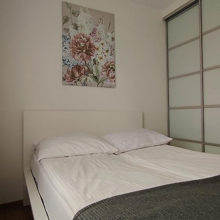 Apartament F&J #12 Торунь Екстер'єр фото