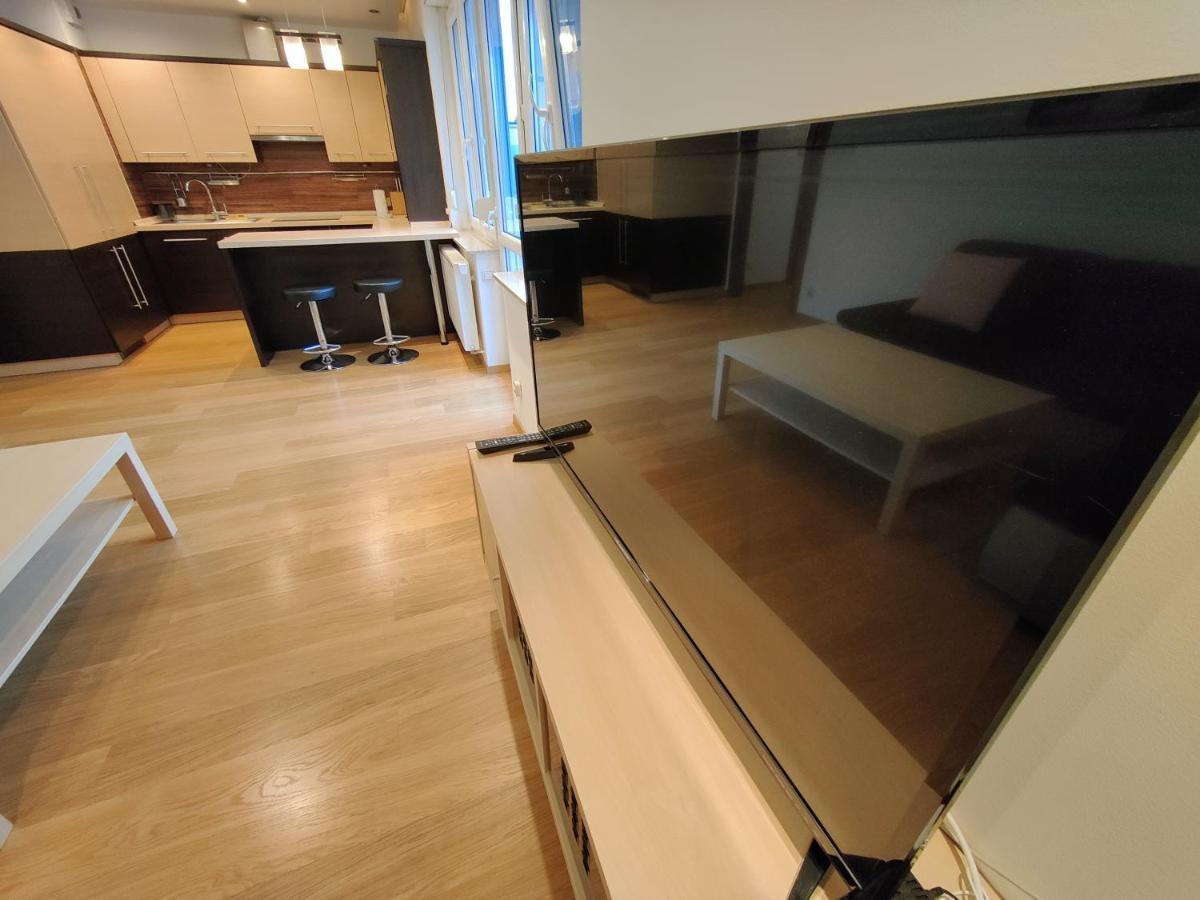 Apartament F&J #12 Торунь Екстер'єр фото